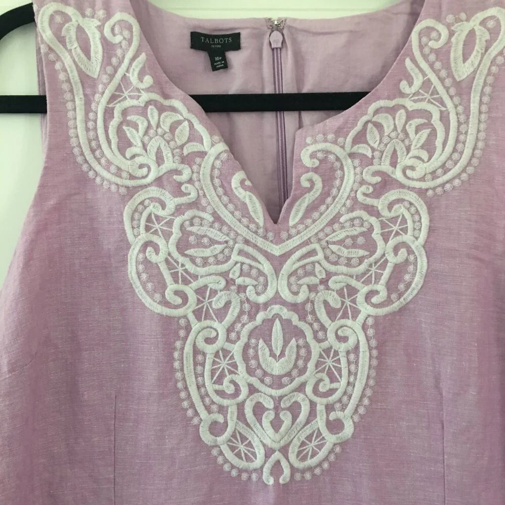 Talbots Lavender with White Embroidery Sleeveless Dress Knee Length 16 Petite - Picture 4 of 8